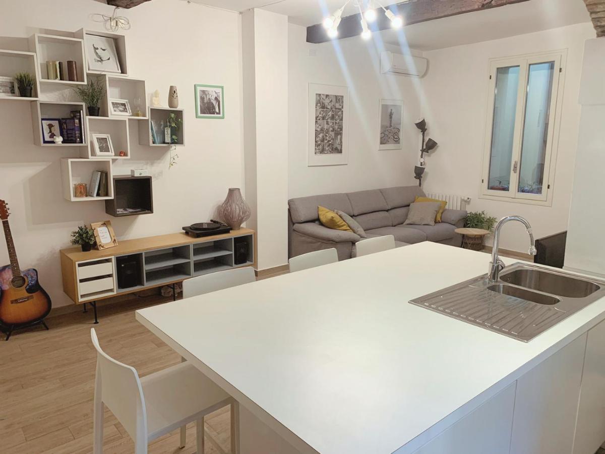 Premium Apartment In The City Center - Via Orfeo 12 Bolonia Exterior foto
